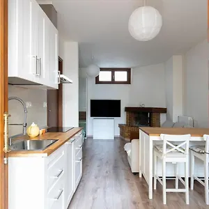 Monolocale - Piano Terra - Ingresso Indipendente Apartment